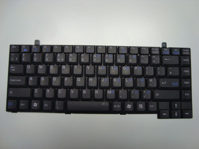 Клавиатура за лаптоп Advent K020509N1